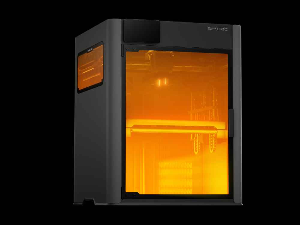 65°C Active Chamber - Print engineering-grade materials like PC, PA-CF and PPS reliably